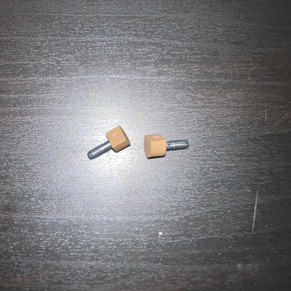 Christian Louboutin so Kate heel tips - Picture 2 of 3